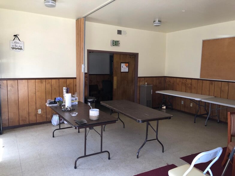 More Photos Of 606 Broadway St, Venice Land For Lease