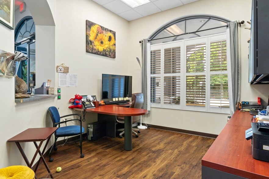 More Photos Of 311 NE 4th Ave, Crystal River Healthcare For Lease