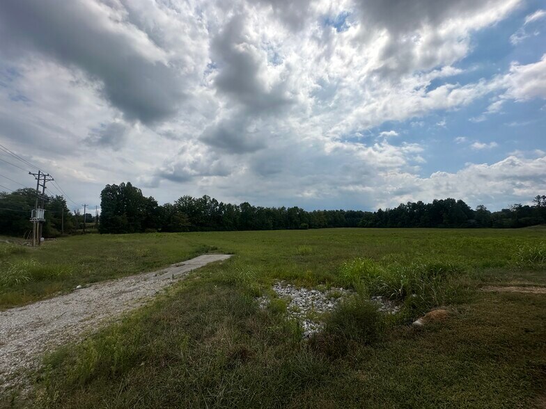 More Photos Of 19 AC E 10TH st, Cookeville Land For Sale