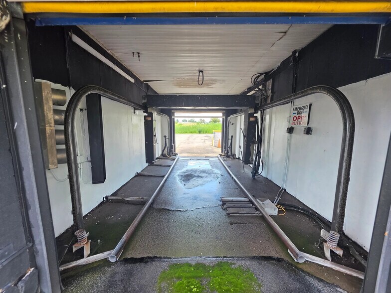 More Photos Of 4233 Long Branch Rd, Bayberry Carwash For Sale