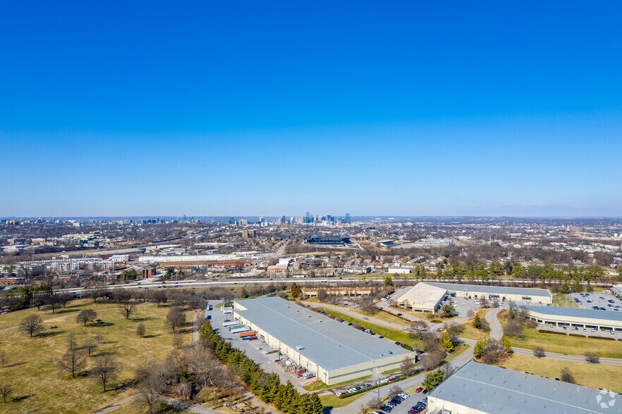 More Photos Of 700 Melrose Ave, Nashville Warehouse For Lease