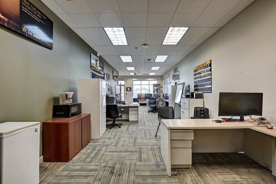 More Photos Of 341 Graff Rd, New Philadelphia Freestanding For Sale
