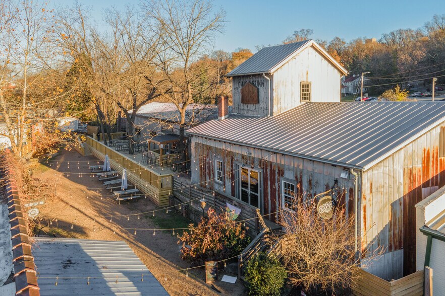 More Photos Of 1151 Canal Dr, Winston-Salem Storefront For Lease