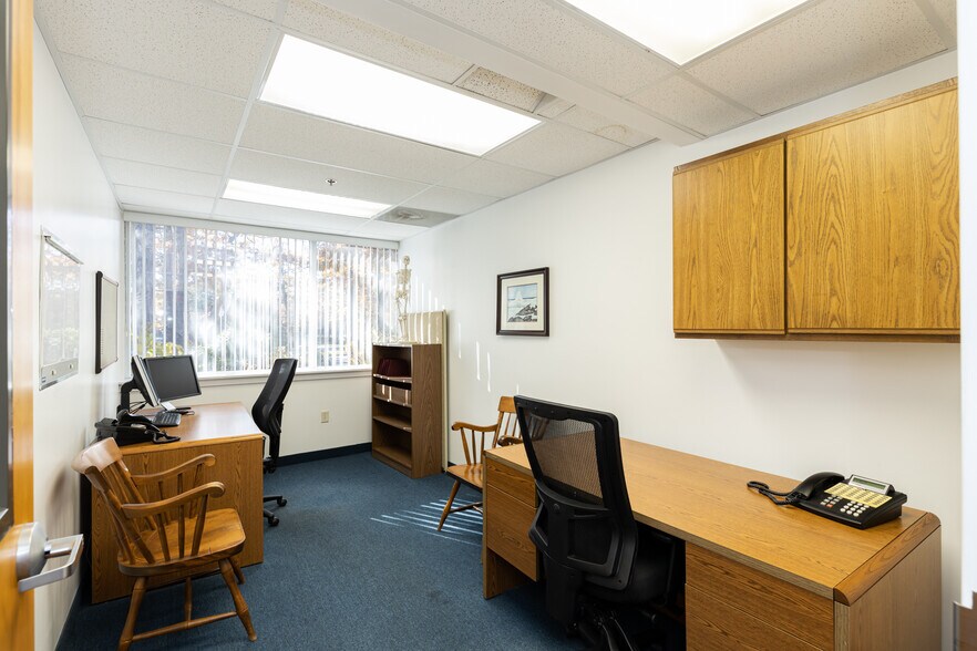 More Photos Of 700 Attucks Ln, Hyannis Medical For Sale