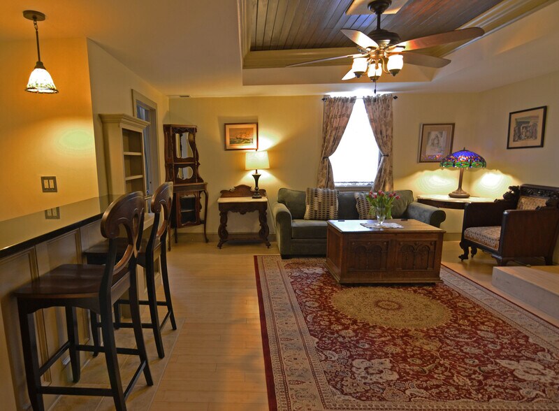 More Photos Of 72 Union Ave, Saratoga Springs Apartments For Sale
