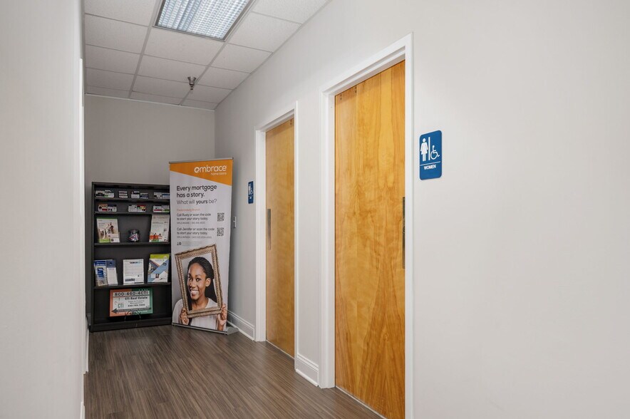 More Photos Of 415-417 Wolfe St, Fredericksburg Medical For Lease