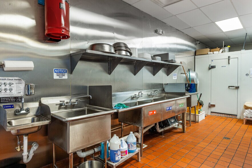 More Photos Of 465 W Pike St, Lawrenceville Freestanding For Sale