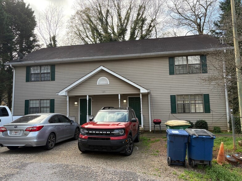 More Photos Of 115 Barnett Shoals Rd, Athens Apartments For Sale