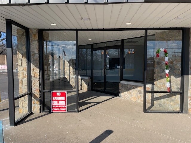 More Photos Of 2595 Woodbridge Ave, Edison Unknown For Lease