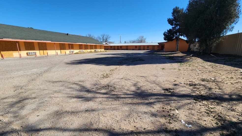 More Photos Of 239 TX-302, Kermit Hotel For Sale