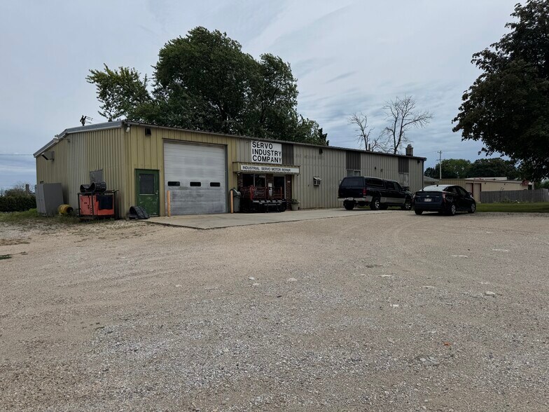 Primary Photo Of 2727 N 21st St, Sheboygan Industrial For Sale