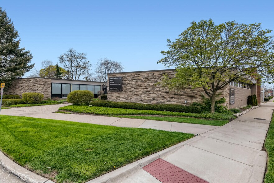 Primary Photo Of 1800 E Northwest Hwy, Arlington Heights Office For Lease