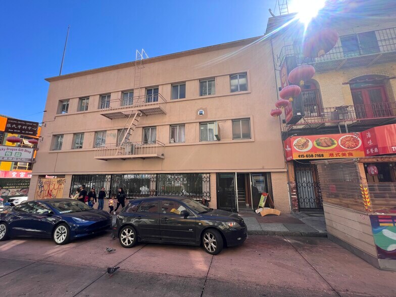 More Photos Of 160 Waverly Pl, San Francisco Storefront Retail Office For Lease