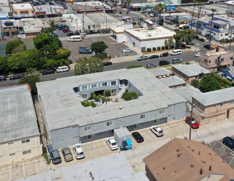 More Photos Of 4935 Niagara Ave, San Diego Apartments For Sale