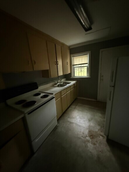 More Photos Of , Montgomery Multifamily For Sale