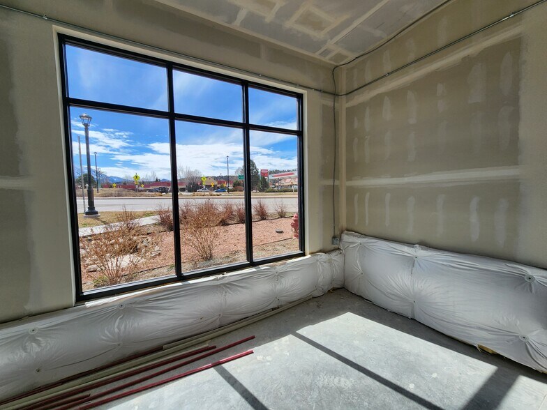 More Photos Of 920 Highway 133, Carbondale Apartments For Sale