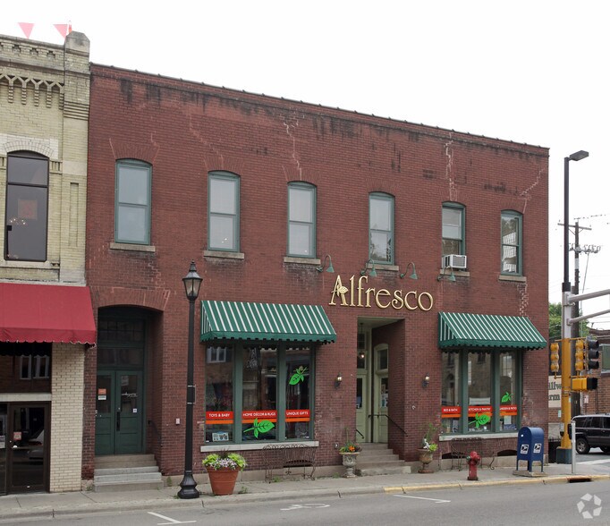 More Photos Of 321 S Main St S, Stillwater Storefront Retail Office For Lease