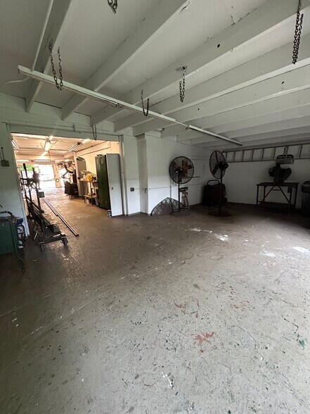 More Photos Of 345 Columbia St, Orange Industrial For Lease