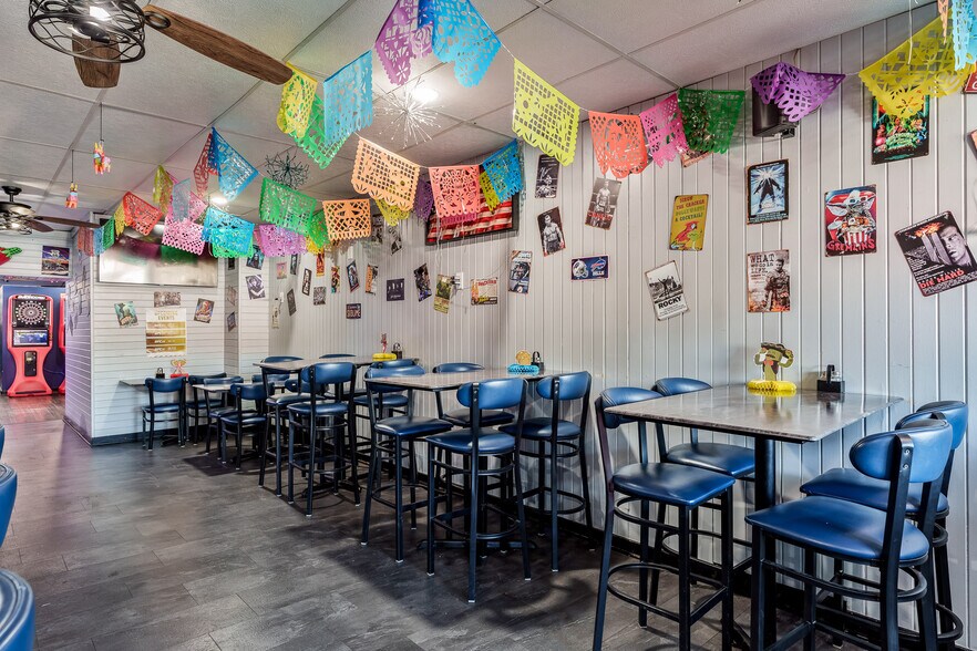 More Photos Of 415 N Center St, Durand General Retail For Sale