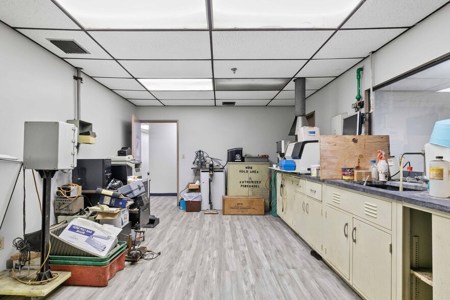 More Photos Of , Glendale Industrial For Sale