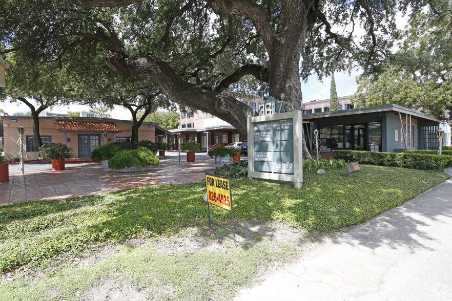 More Photos Of 3617 Broadway, San Antonio Coworking Space