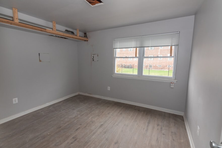 More Photos Of 4907-4921 Frederick Ave, Baltimore Apartments For Sale