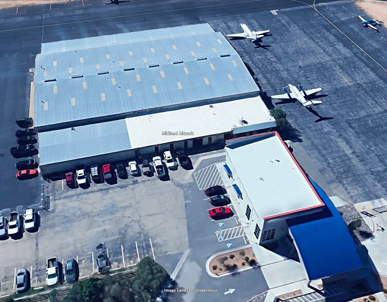 Primary Photo Of 901 Veterans Airpark Ln, Midland Office For Lease