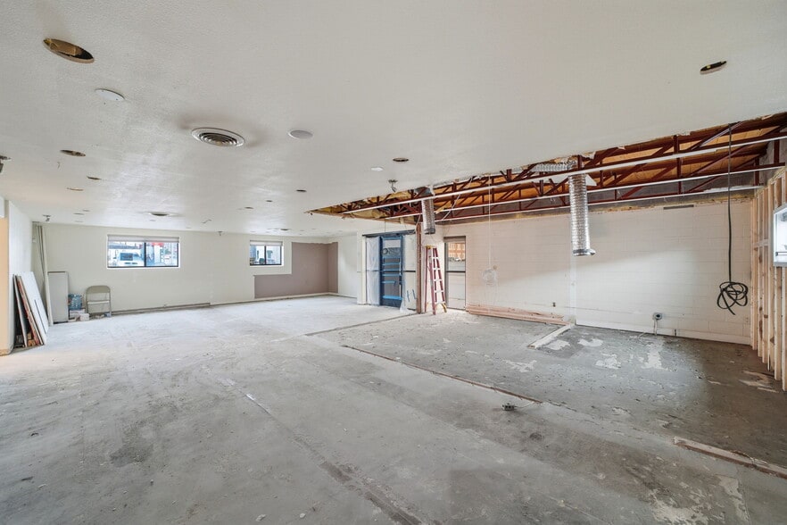 More Photos Of 609 N Grand Ave, Pueblo Storefront Retail Residential For Sale