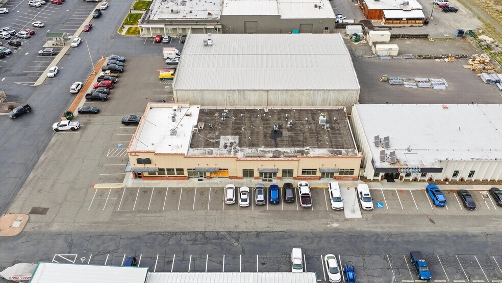 More Photos Of 8318 Gage Blvd, Kennewick Storefront Retail Office For Sale