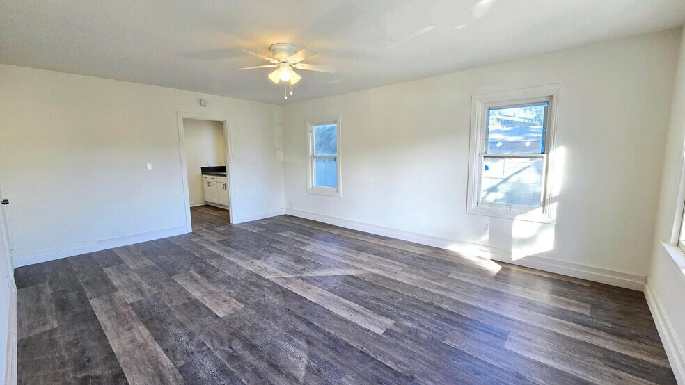 More Photos Of 415 W Pine St, Santa Ana Apartments For Sale