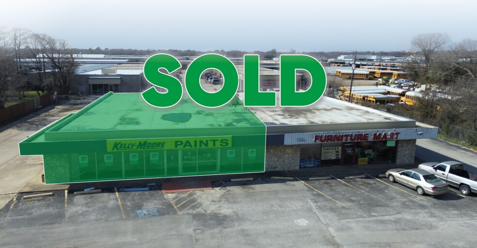 Primary Photo Of 2504-2506 S Cooper St, Arlington Freestanding For Lease