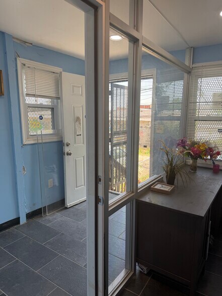 More Photos Of 3235 Belair Rd, Baltimore Storefront Retail Residential For Sale