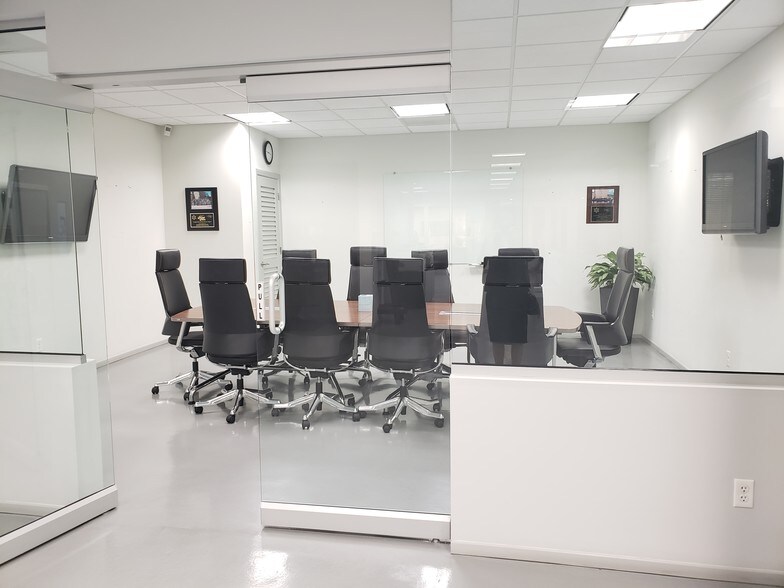 More Photos Of 852 S Alta Vista Ave, Monrovia Warehouse For Lease