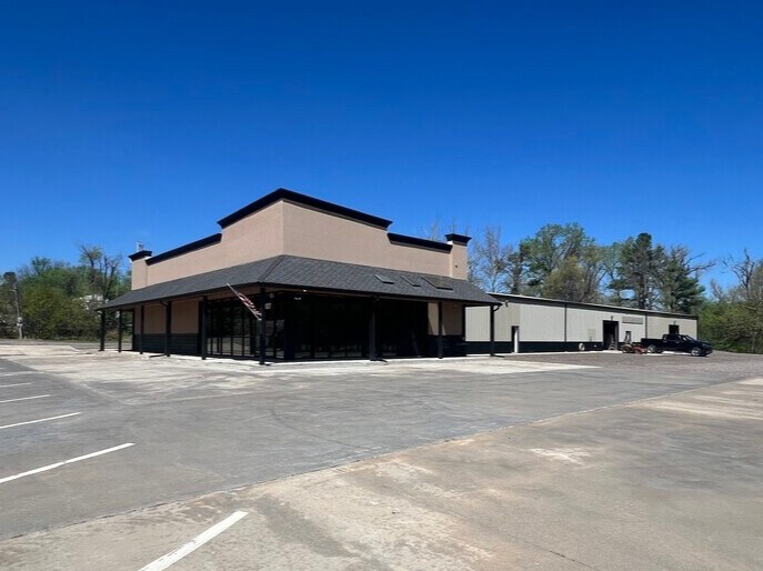 Primary Photo Of 12007 NE 23rd St, Choctaw Showroom For Sale