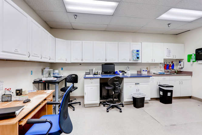 More Photos Of 1400-1420 Overlook Dr, Lafayette Warehouse For Sale