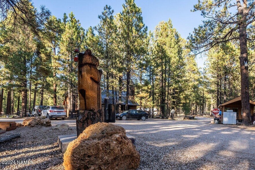 More Photos Of 770 Forest Service 461 rd, Fredonia Sports And Entertainment For Sale