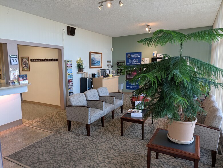 More Photos Of 700 Murdock St, Sedro Woolley Office For Sale