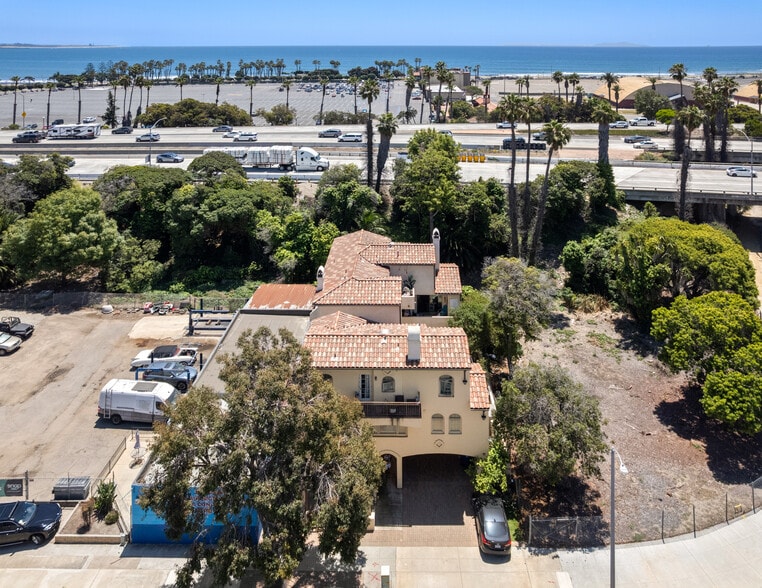 More Photos Of 42 E Thompson Blvd, Ventura Apartments For Sale