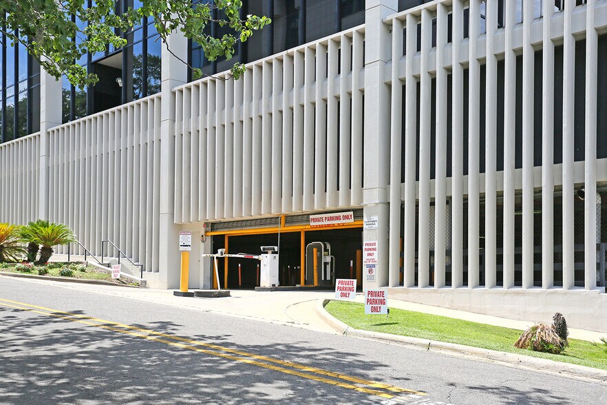 More Photos Of 215 S Monroe St, Tallahassee Office For Lease