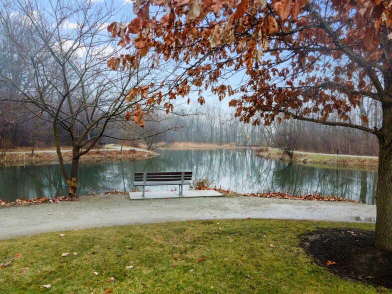 More Photos Of 695 Pro Med Ln, Carmel Office For Sale