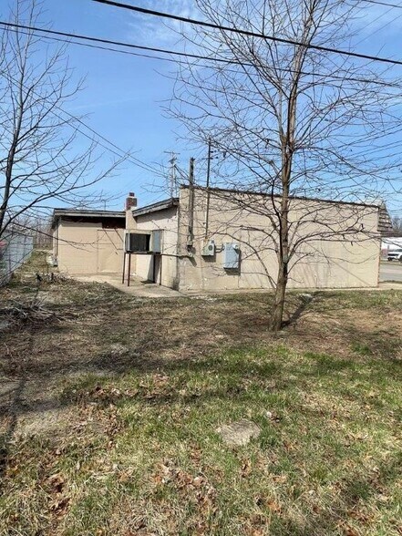 More Photos Of 375 W Sherman Blvd, Muskegon Medical For Sale