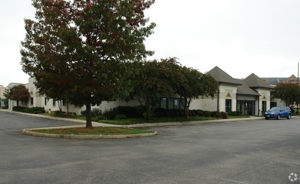 More Photos Of 5060 Valley View Blvd NW, Roanoke Office For Sale