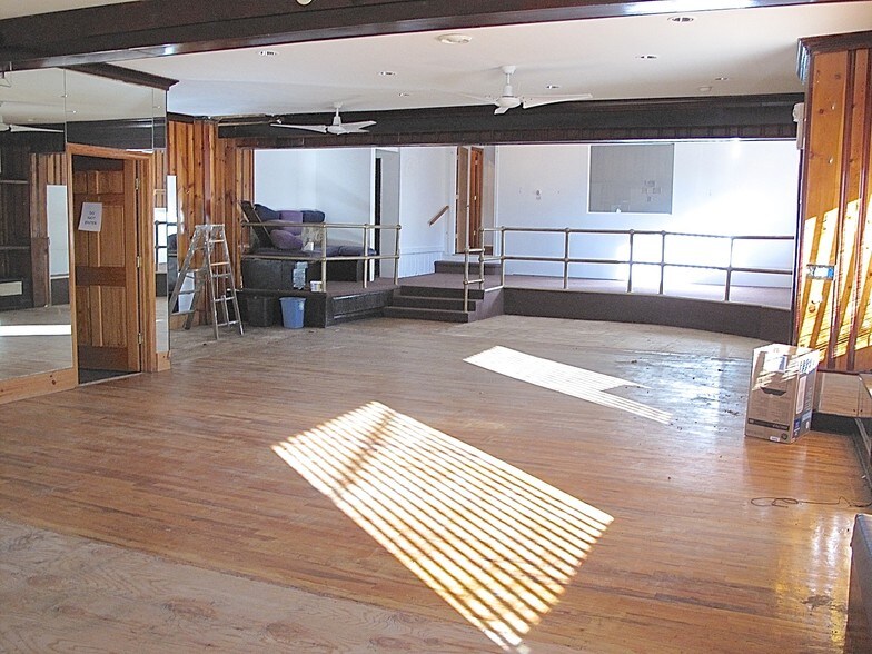 More Photos Of 101-105 Lockwood Ave, Yonkers Storefront For Sale