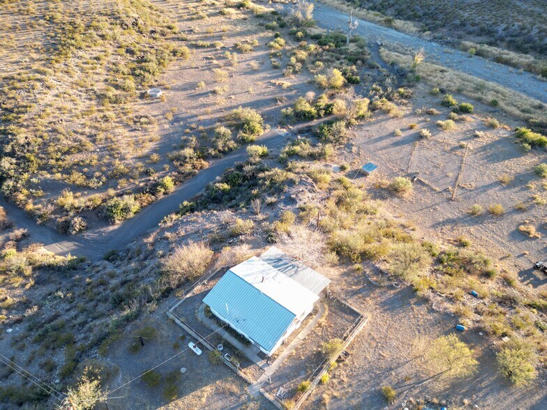 More Photos Of 1800 Cibolo Creek Dr, Shafter Land For Sale