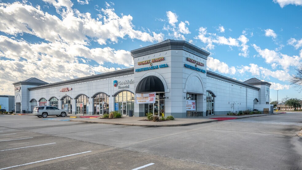 More Photos Of 17175-17395 SH 249, Houston Unknown For Lease