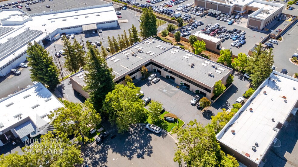 More Photos Of 464 Kenwood Ct, Santa Rosa Warehouse For Lease