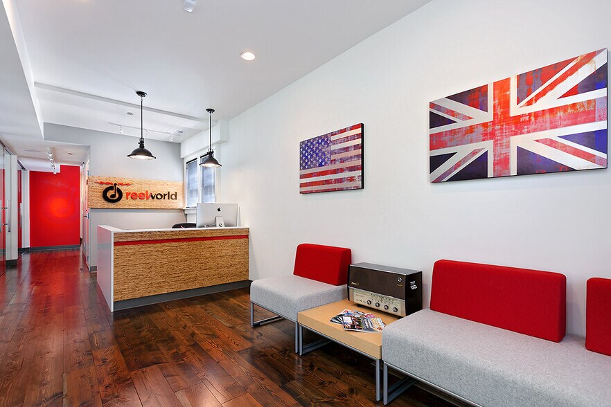 More Photos Of 2214 Queen Anne Ave, Seattle Loft Creative Space For Lease