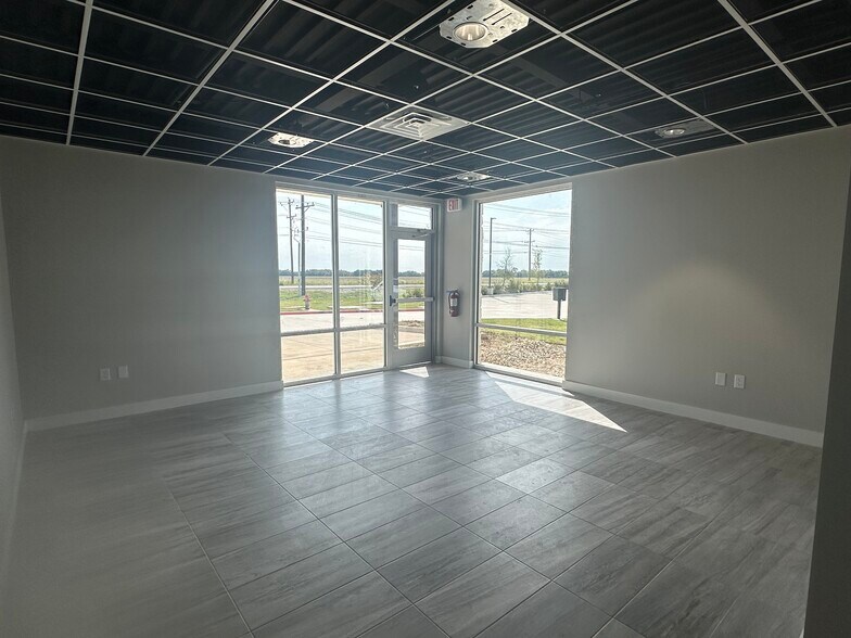 More Photos Of 2881 FM 1385, Aubrey Self Storage For Lease