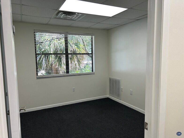 More Photos Of 122 4th Ave, Indialantic Office For Lease