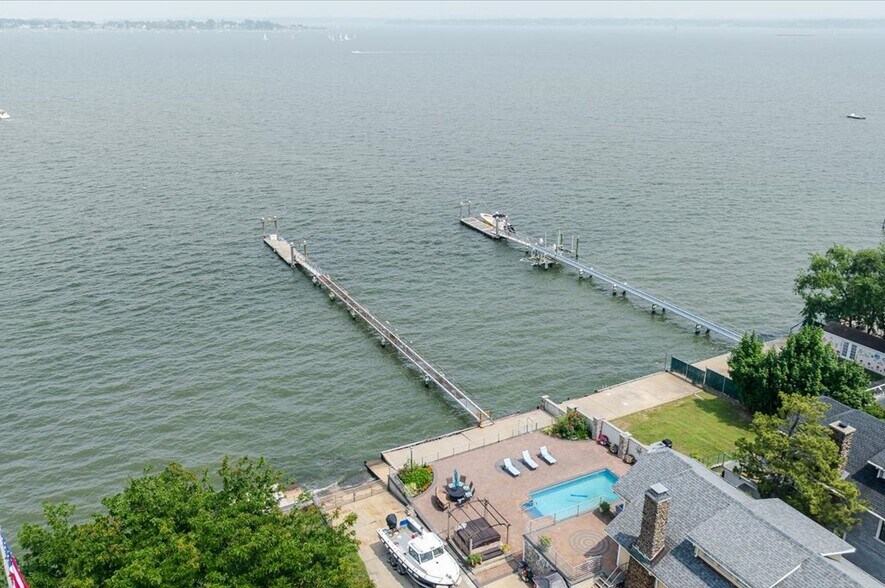 More Photos Of 720 Clarence Ave, Bronx Multifamily For Sale